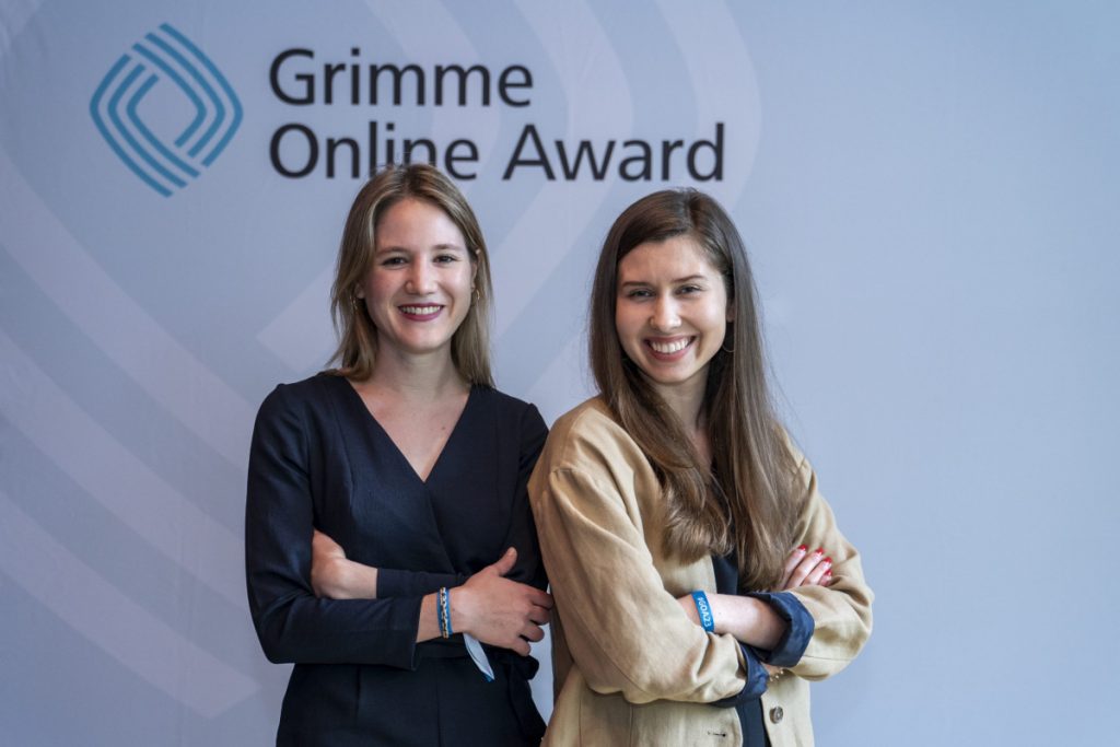 Joana Lehner & Ekaterina Bodyagina bei der Bekanntgabe der Nominierten. Foto: Arkadiusz Goniwiecha / Grimme-Institut